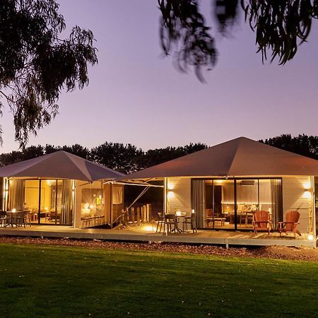 Olio Bello Lakeside Glamping Cowaramup ภายนอก รูปภาพ