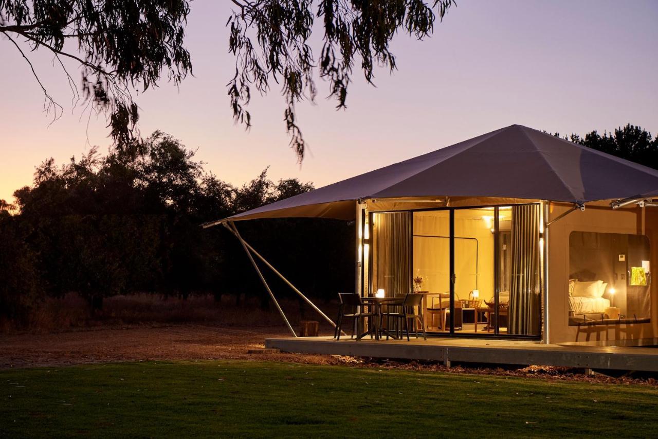 Olio Bello Lakeside Glamping Cowaramup ภายนอก รูปภาพ