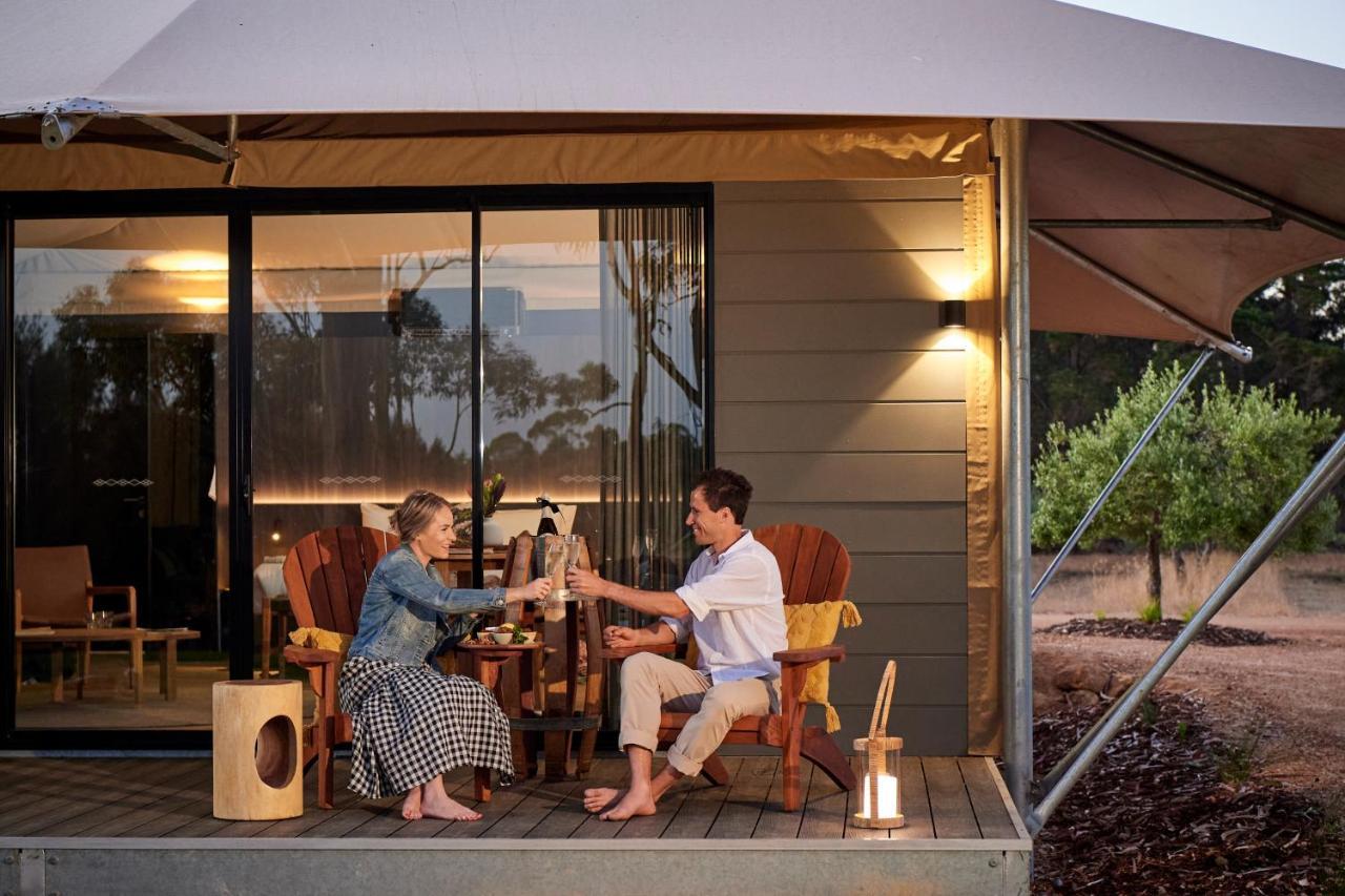 Olio Bello Lakeside Glamping Cowaramup ภายนอก รูปภาพ