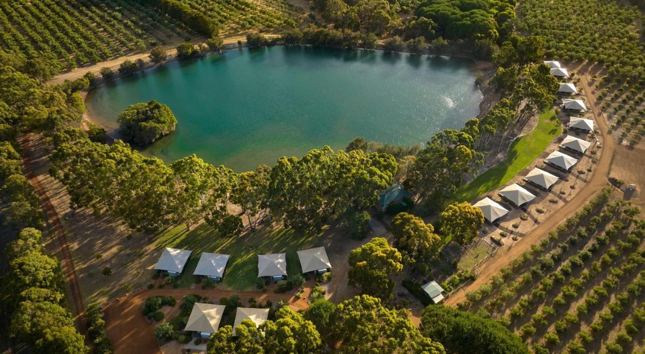 Olio Bello Lakeside Glamping Cowaramup ภายนอก รูปภาพ