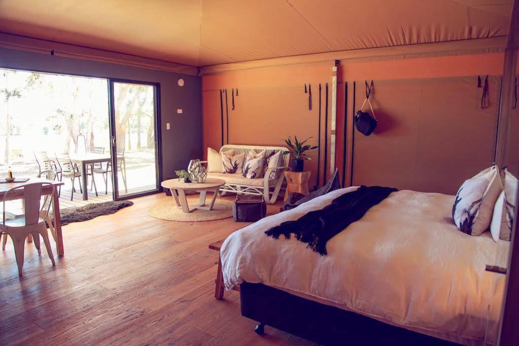 Olio Bello Lakeside Glamping Cowaramup ภายนอก รูปภาพ